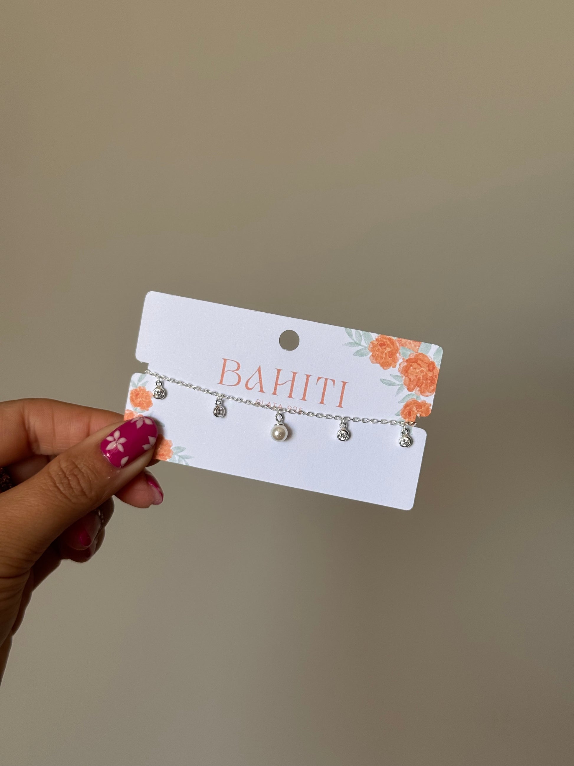 Pulsera perlas y circones