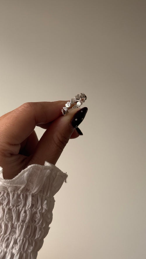 Anillo Corona de Corazones