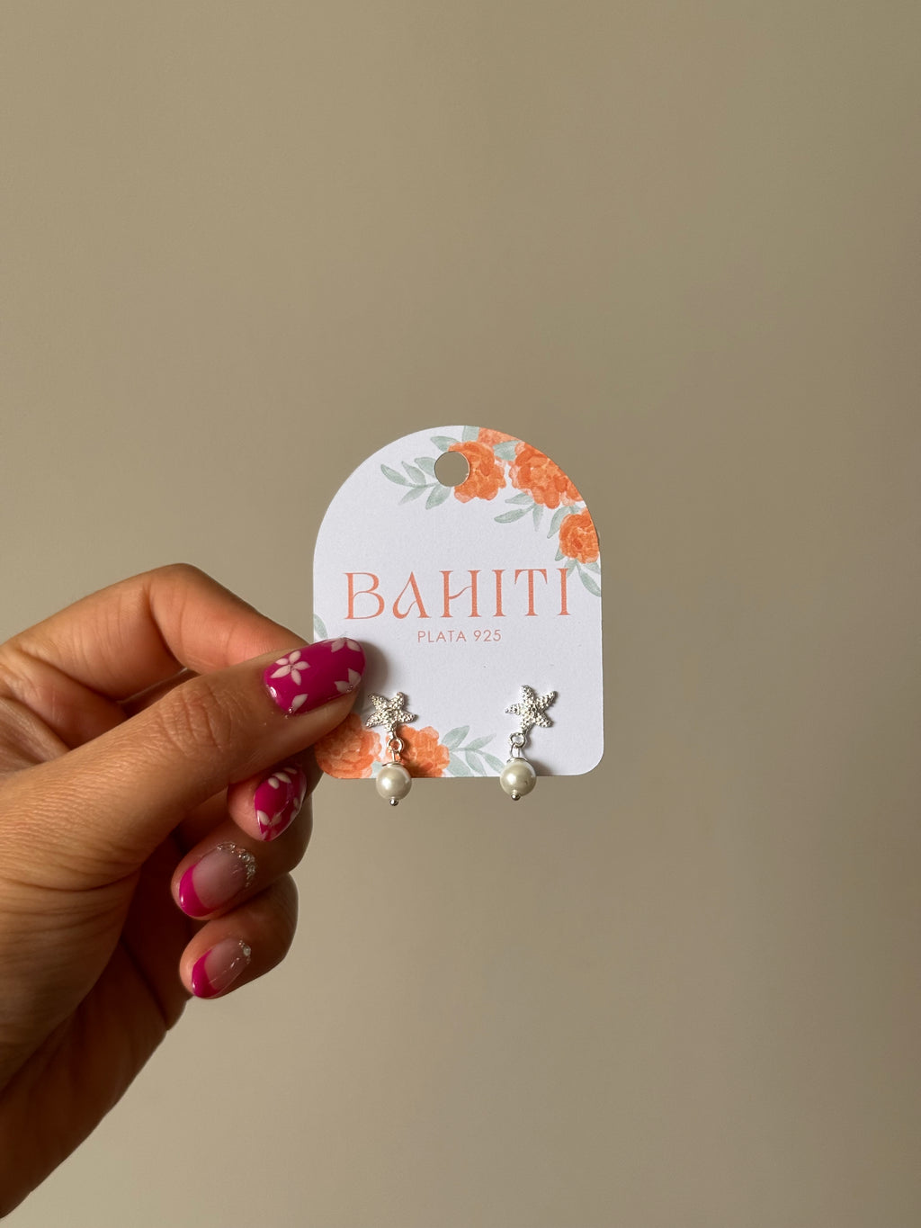 Aro estrella de mar con perla