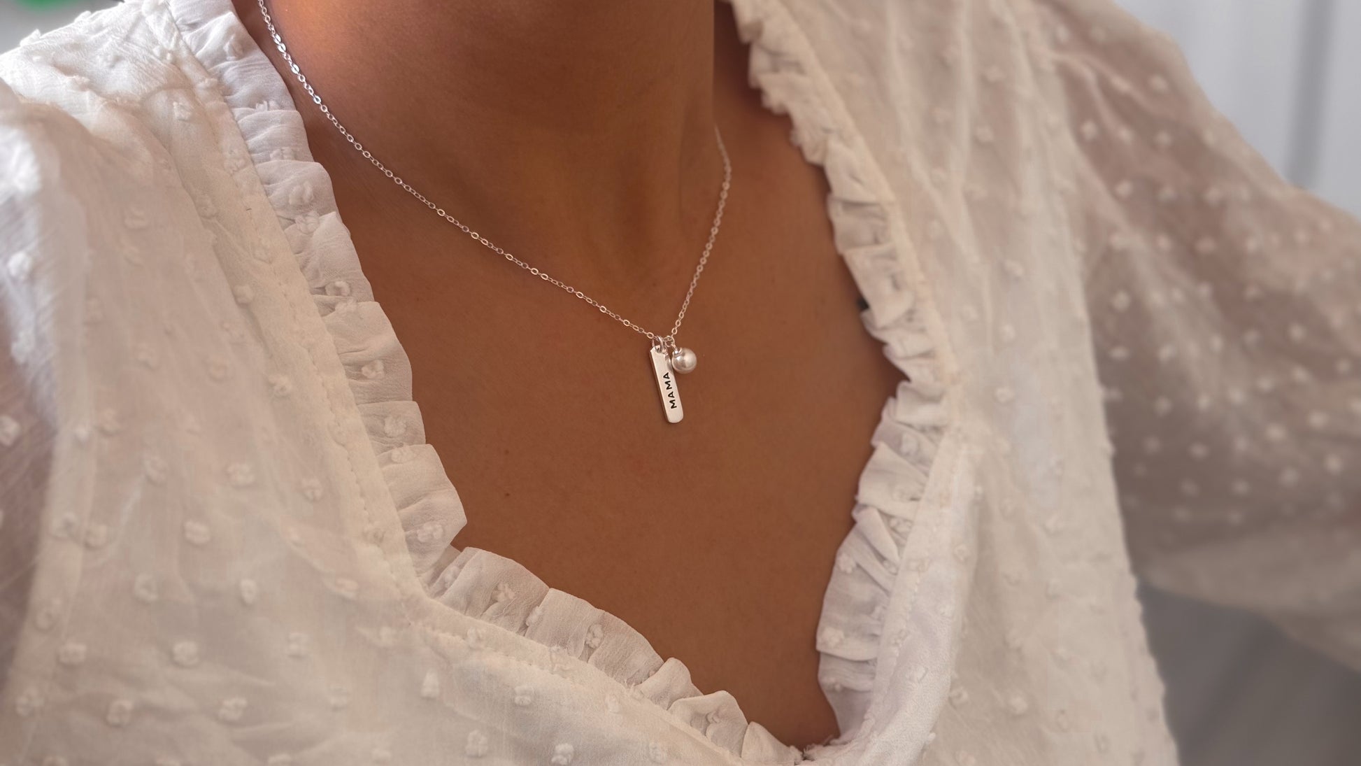 Collar Mom