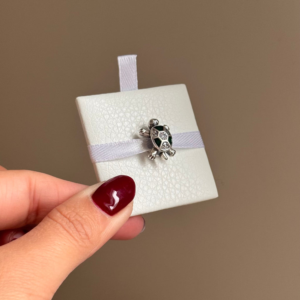 Charm Tortuga Esmeralda